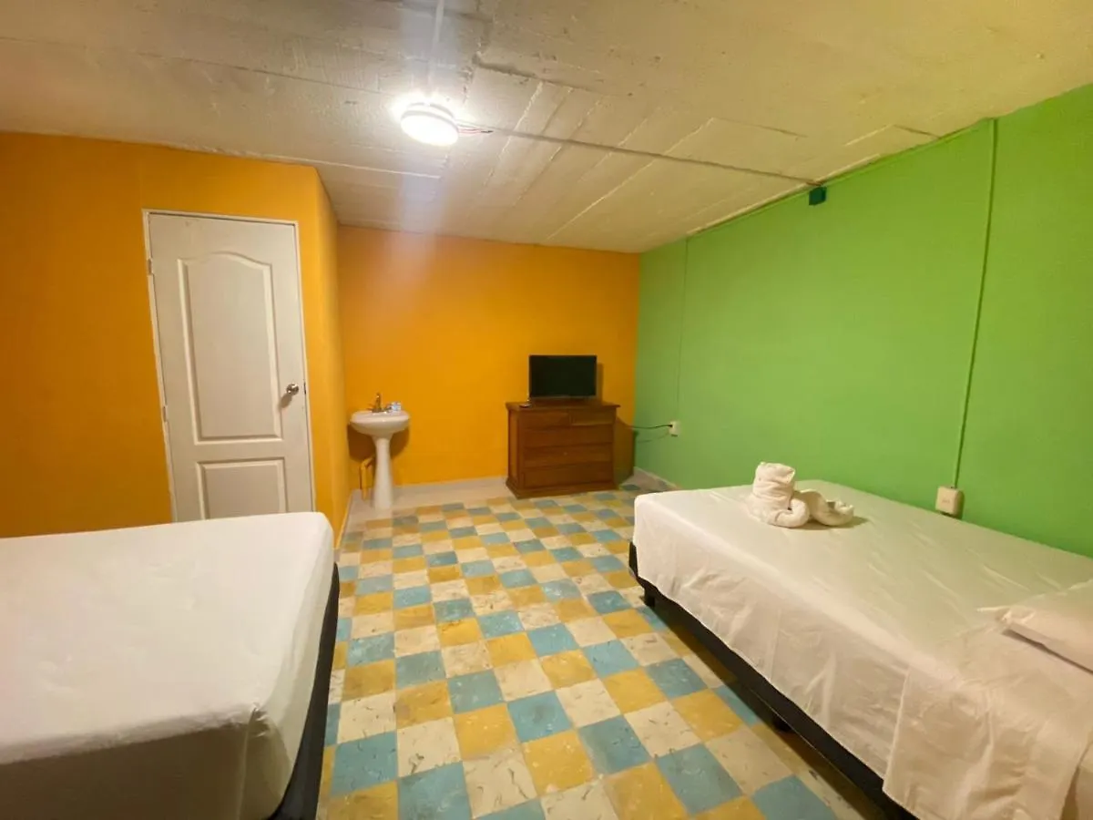 Awazul Centro Hotel Bacalar