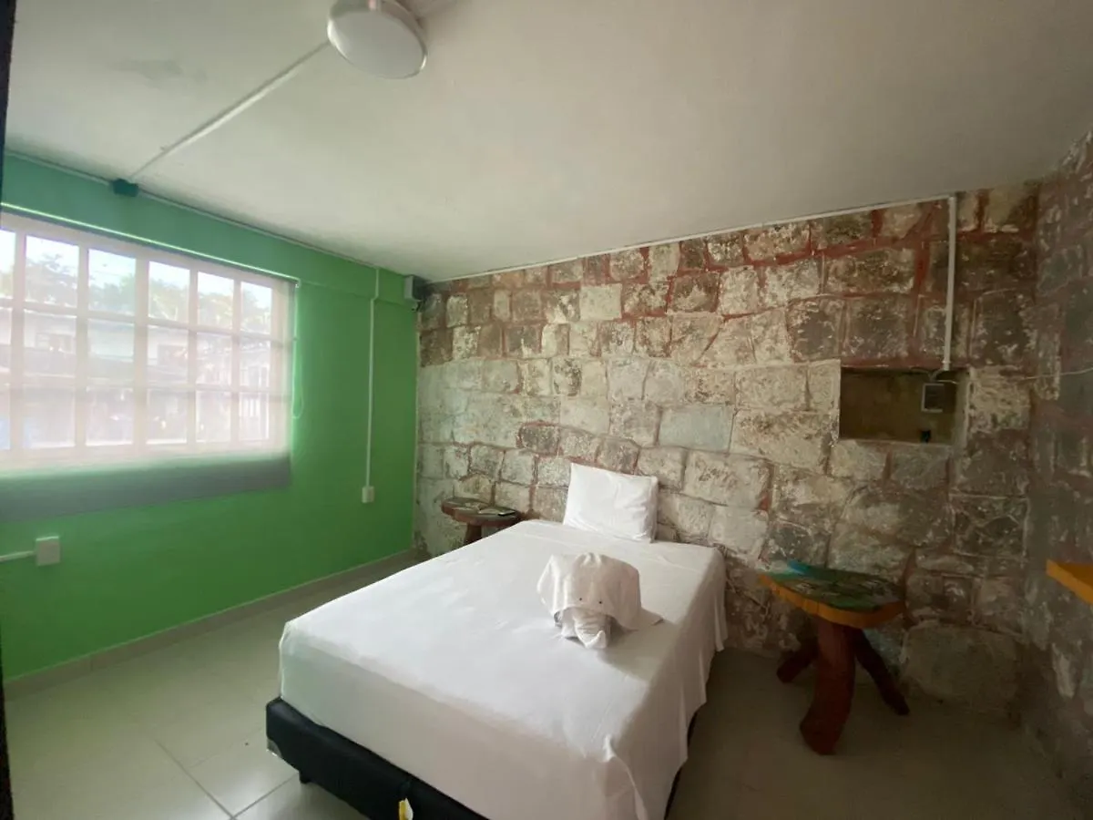 Awazul Centro Hotel Bacalar